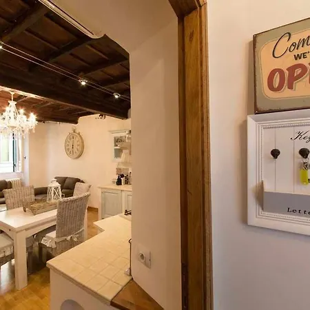 Familiare Nel Cuore Di Apartament